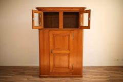 Emmentaler Schrank, um 1820